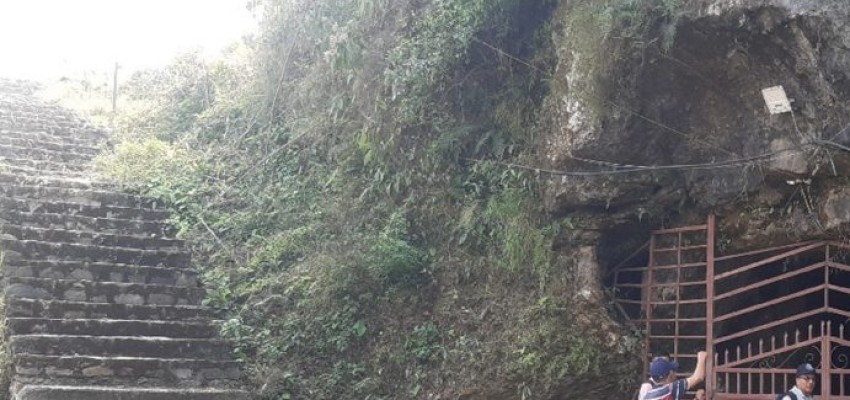 पर्यटकीय गन्तव्यका रूपमा विकास हुँदै ‘सुन गुफा’ – Online Khabar